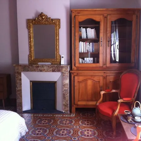 Les Micocouliers Apartment